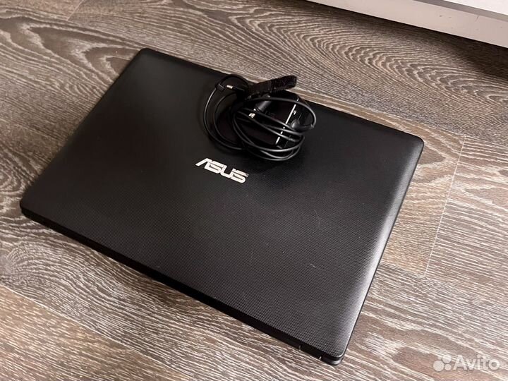 Ноутбук Asus 14