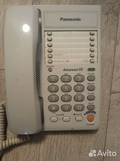 Стационарный телефон