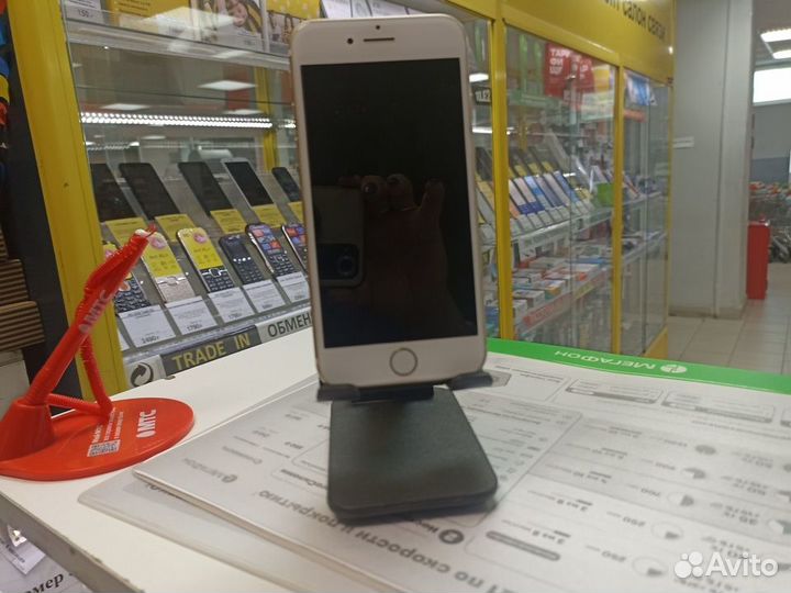 Apple iPhone 7 32Gb (розовое золото)
