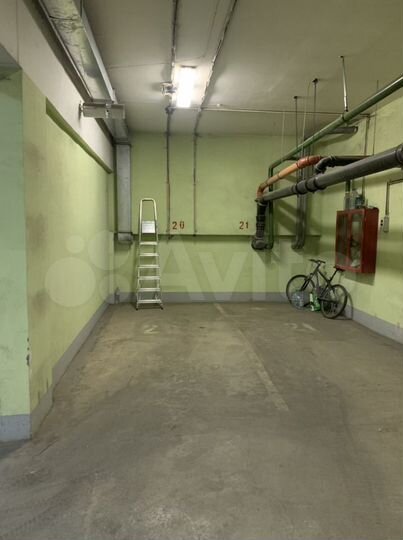 Машиноместо, 27 м²