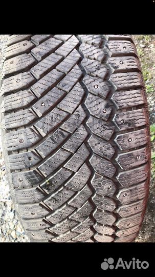 Gislaved Nord Frost 200 235/55 R17