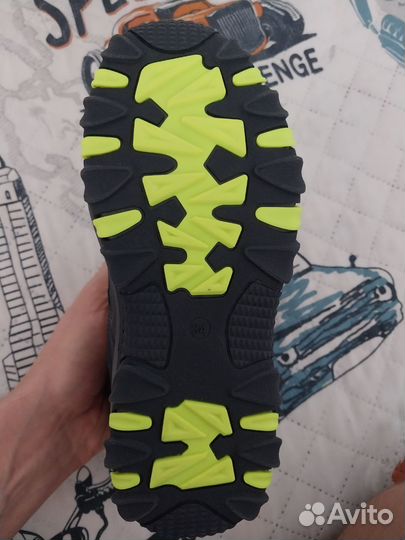 Ботинки для мальчика размер 34 (22,3 см.)