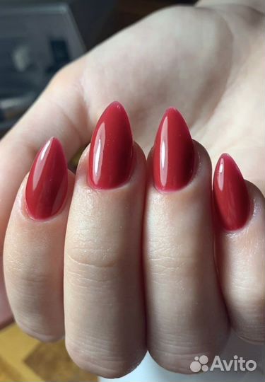 Добрый день. я мастер маникюра самоучка