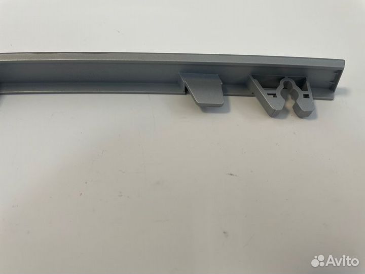 Молдинг фары левый Ssangyong Kyron 1