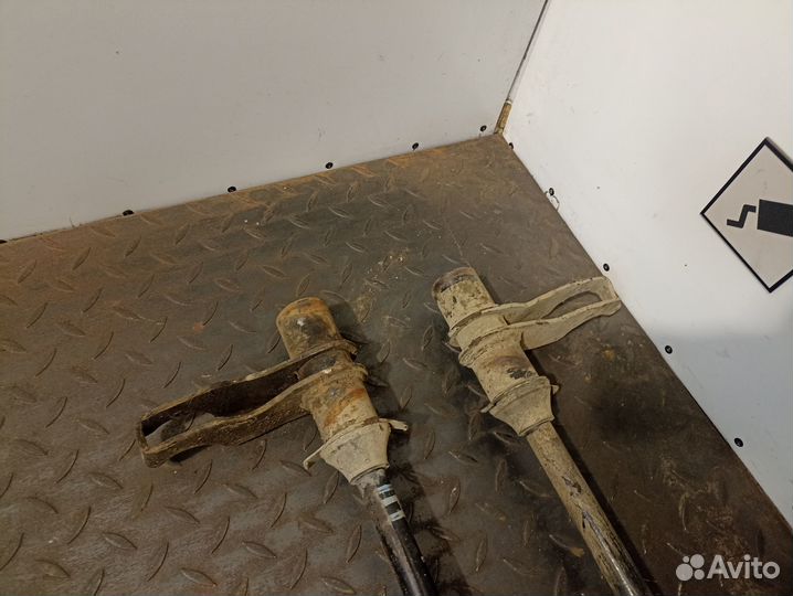 Торсион для Toyota 4 Runner / Hilux Surf