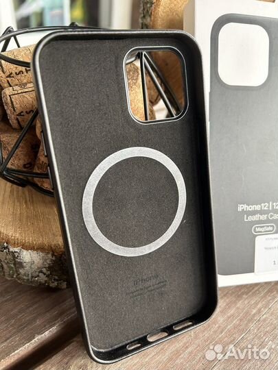 Чехол кожаный iPhone 12 /12pro