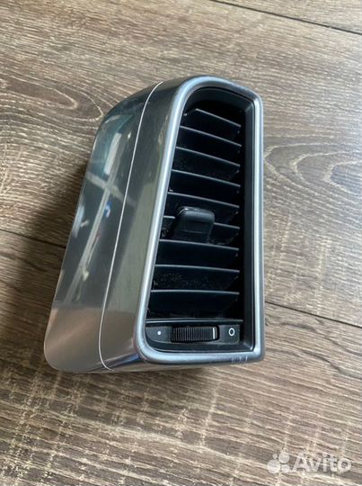 Дефлектор салонный передний левый Porsche Panamera