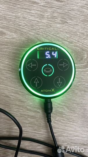 Atom X BY critical