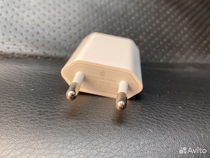 Зарядное устройство на iPhone