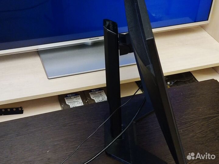 Монитор Gigabyte 144hz, 2k разрешение, 27 дюймов