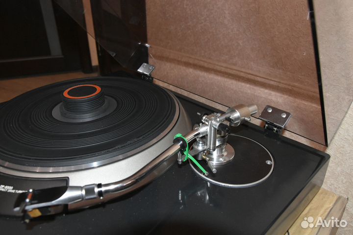 Проигрыватель винила Denon DP-6000 resinamic sound