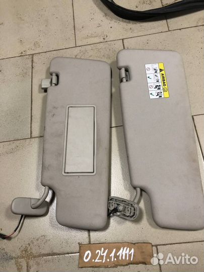 Козырек солнцезащитный Discovery 4