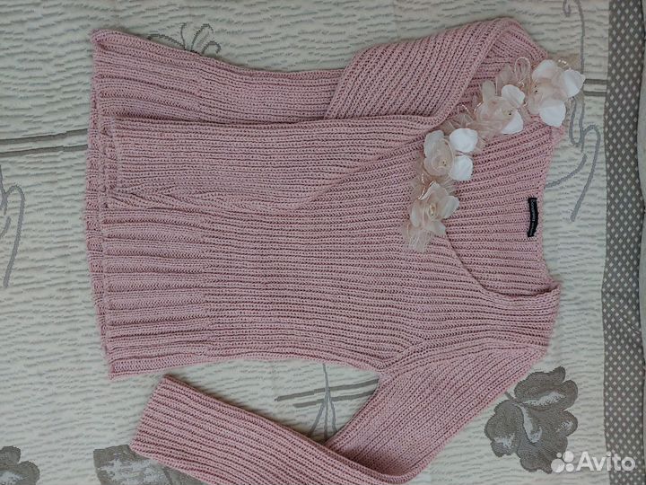 Свитер женский