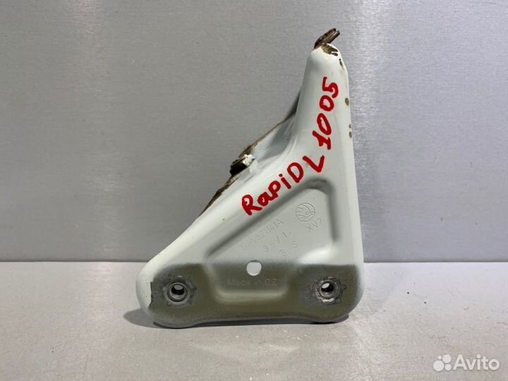 Крепление крыла Skoda Rapid CWV 2018