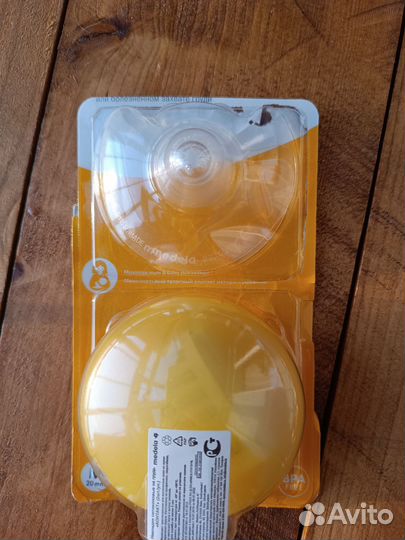 Накладки на грудь medela