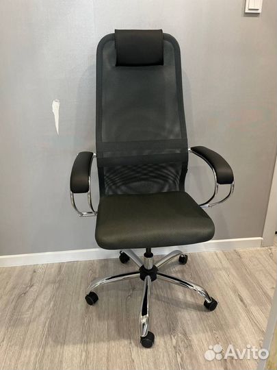 Компьютерное кресло офисное metta SU-B-8 сетка