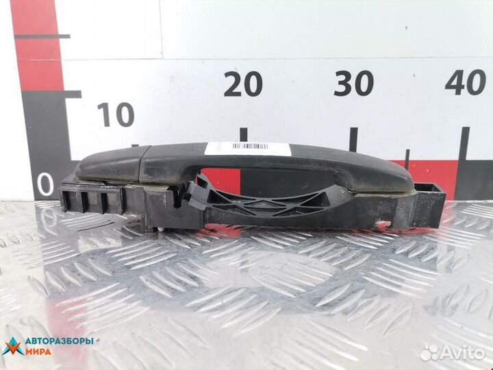 Ручка наружная задняя правая Nissan Navara