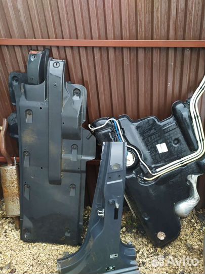 Volkswagen polo бензобак