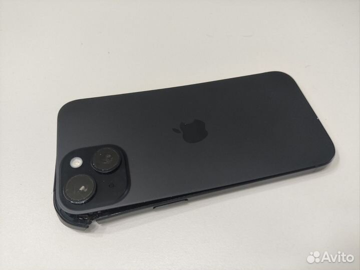 iPhone 15, 128 ГБ