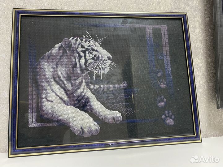 Вышивка крестиком готовая