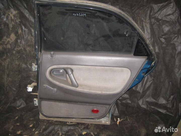 Мазда 626 от 92 г седан- бу дверь задняя правая
