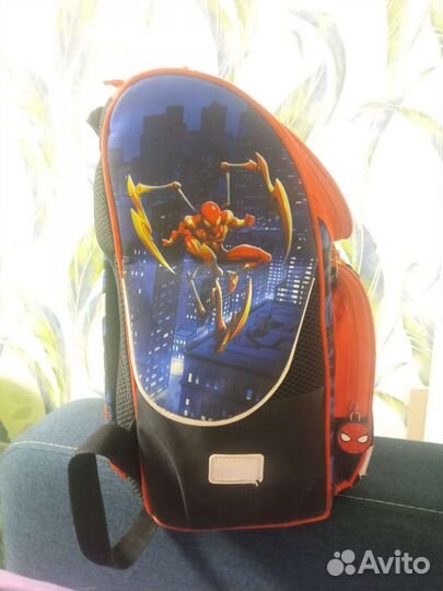 Школьный рюкзак