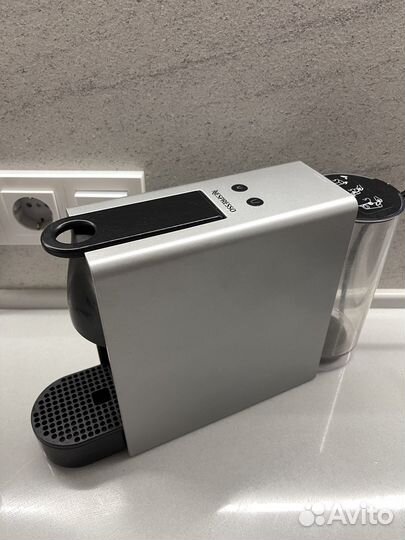 Капсульная кофемашина nespresso essenza mini c30