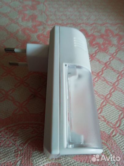 Зарядное устройство