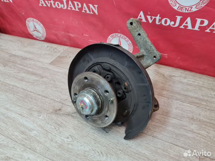 Кулак задний левый Ssangyong Actyon 2 CK D20DT