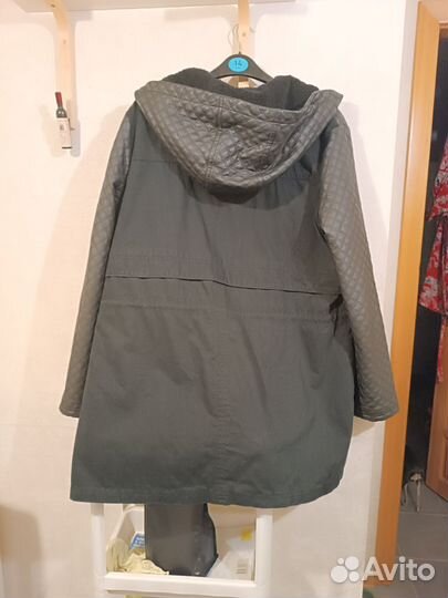Куртка женская 50-52 размер