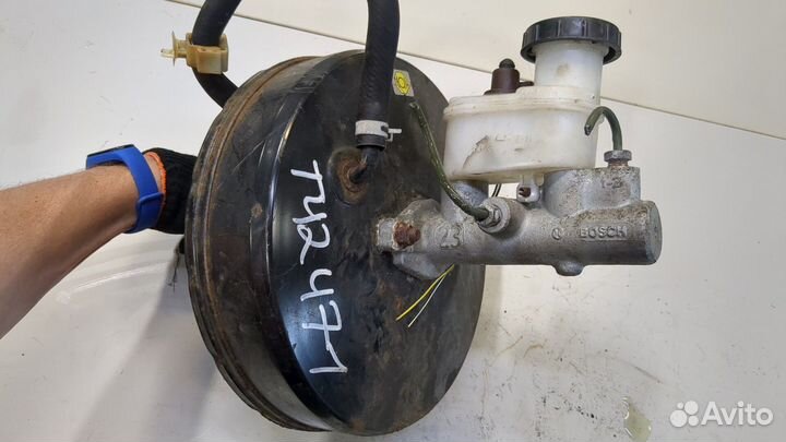 Цилиндр тормозной главный Nissan Almera N16, 2004