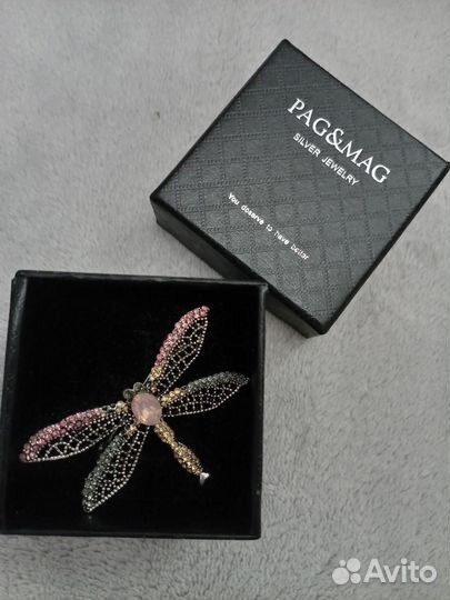 Броши стрекозы