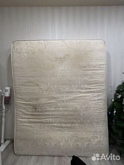Матрас 160х200 бу