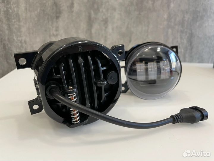 Противотуманные фары Jetta 5 50w