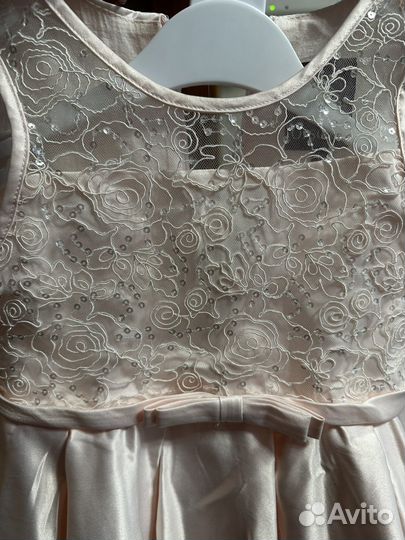 Платье праздничное рост 128-134