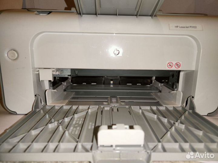 Принтер лaзeрный нp LаserJеt Р1102