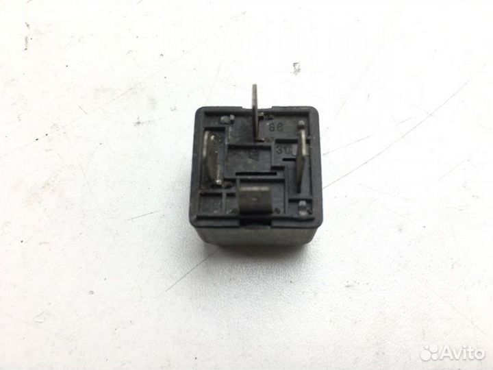 Реле Bmw 3-Series E21 M10M98 1983