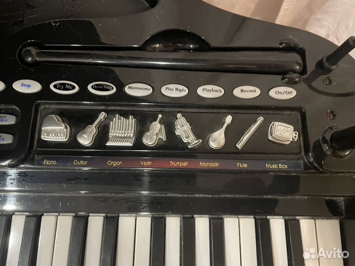Детское музыкальное пианино