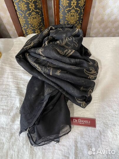 Шарфы и палантины