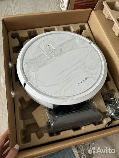 Робот-пылесос Coolfort CF-3205, белый