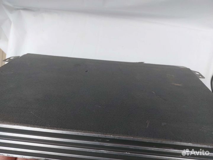 Автомобильный усилитель Ural Pobeda