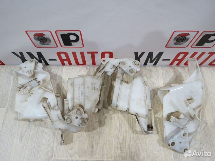 Кронштейн замка двери Volkswagen Passat B6