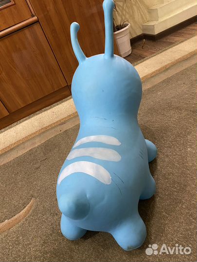 Детская игрушка качалка