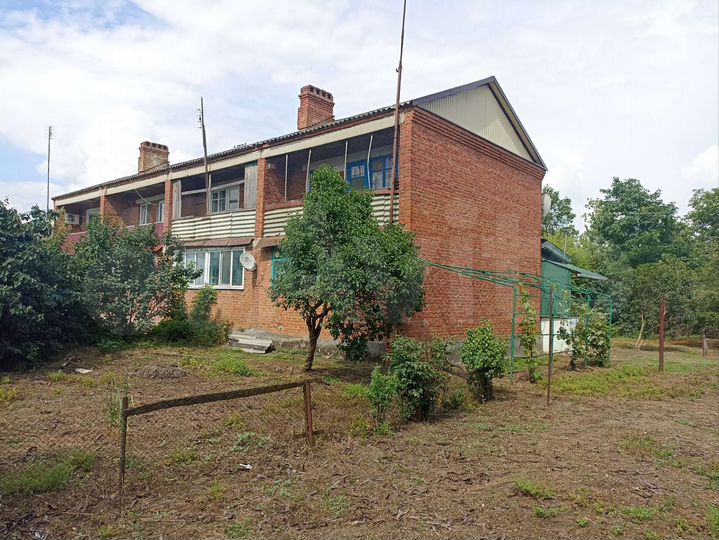 4-к. квартира, 71 м², 2/2 эт.