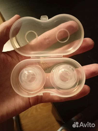 Накладки на грудь новые