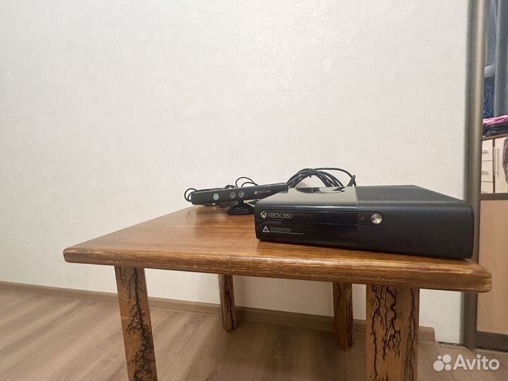 Xbox 360 с кинектом