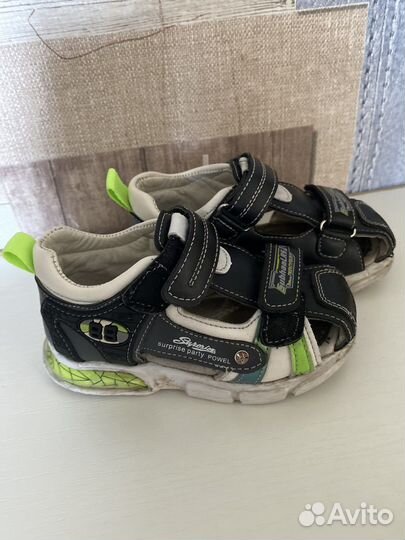 Сандали на мальчика