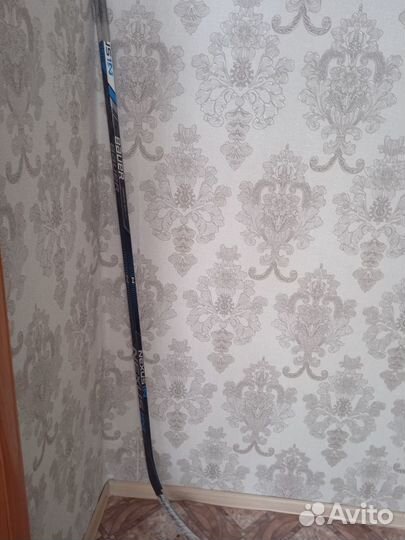 Клюшка хоккейная правый хват bauer 1N