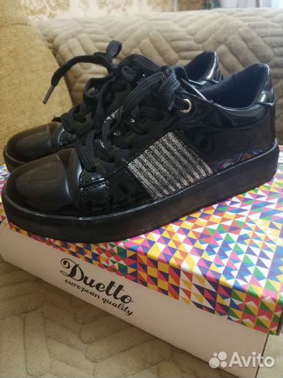 Ботинки для девочки