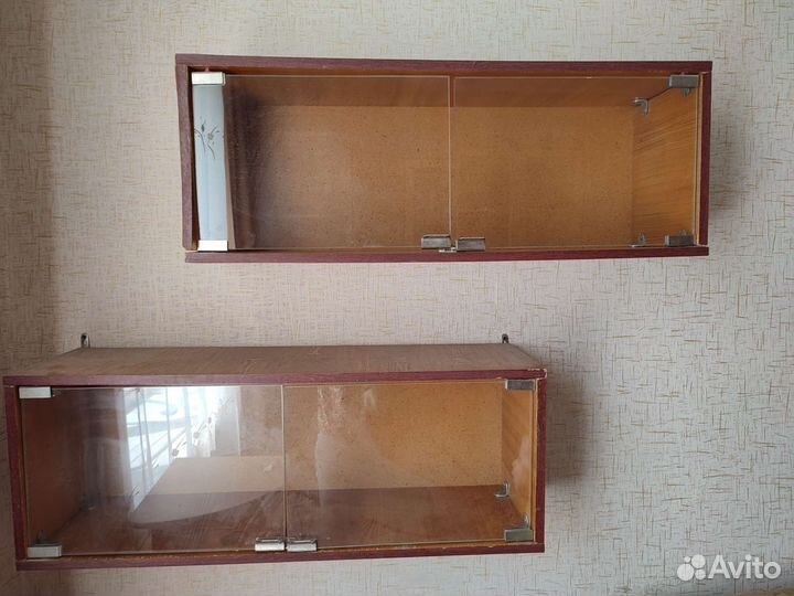 Книжные полки